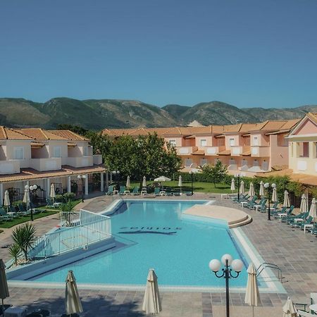 Ecoresort Hotel Zefyros Agios Kirikos  Exterior photo